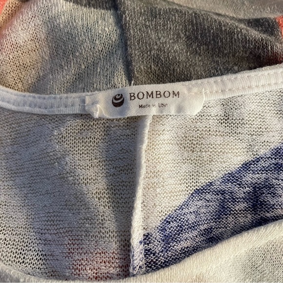 #0244 Pkg of 2 BOMBOM Relaxed Breathable Graphic Tank Tops-M - Picture 7 of 8